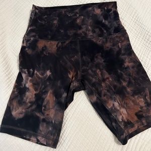 8” Lululemon align shorts